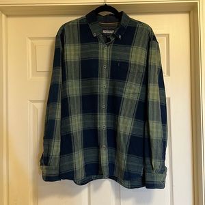 32 Bar Blues large blue and green flannel top. In great condition!